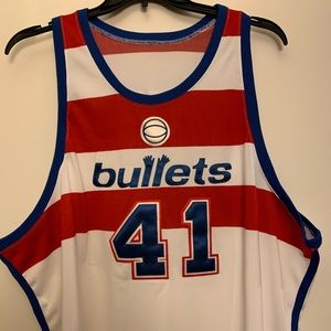 wes unseld bullets jersey